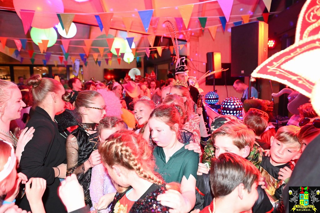 ../Images/Jeugddisco Middeleeuws Carnaval 054.jpg